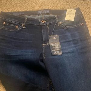 Brand NEW Lucky brand, Lolita skinny jeans